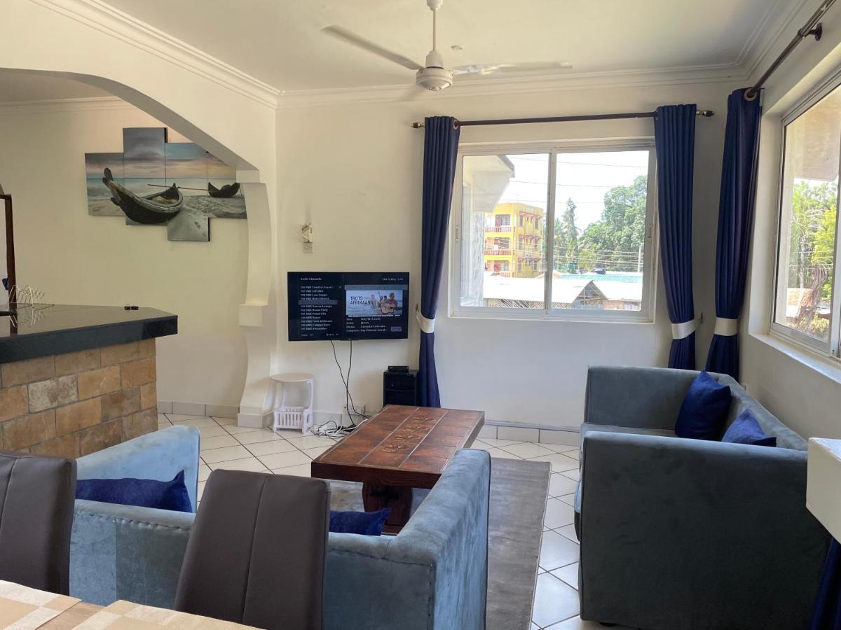 Royal Palms Apartment A4 Mombasa Extérieur photo