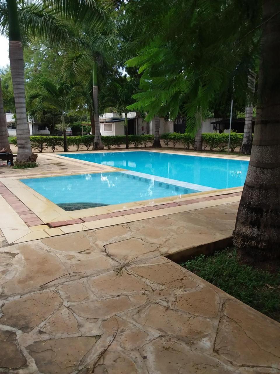 Royal Palms Apartment A4 Mombasa Extérieur photo