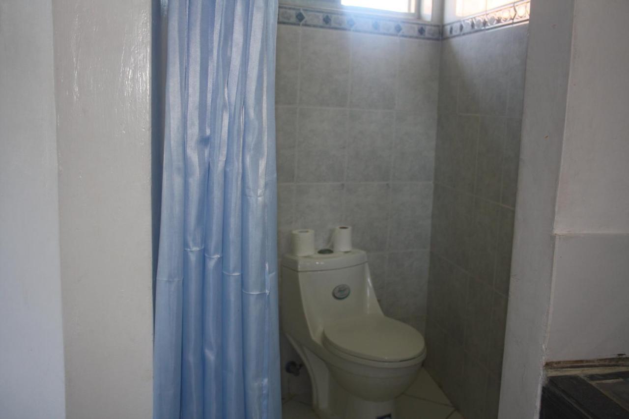 Royal Palms Apartment A4 Mombasa Extérieur photo